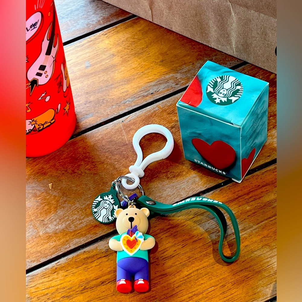 Starbucks Valentine’s Day Drop ( Latin America )